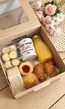 Desayuno sorpresa con taza personalizada